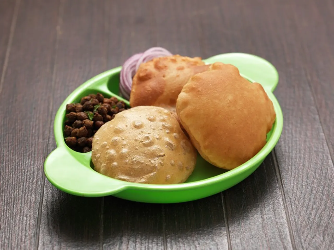 Six Delicious Puris for an interesting lunch or dinner