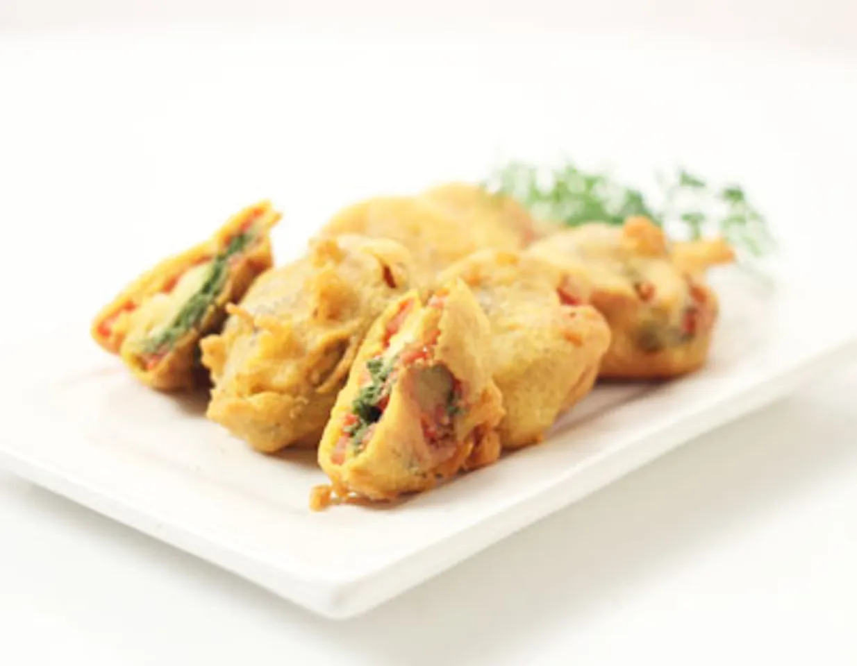 Tamatar Chutney Cheese Pakode