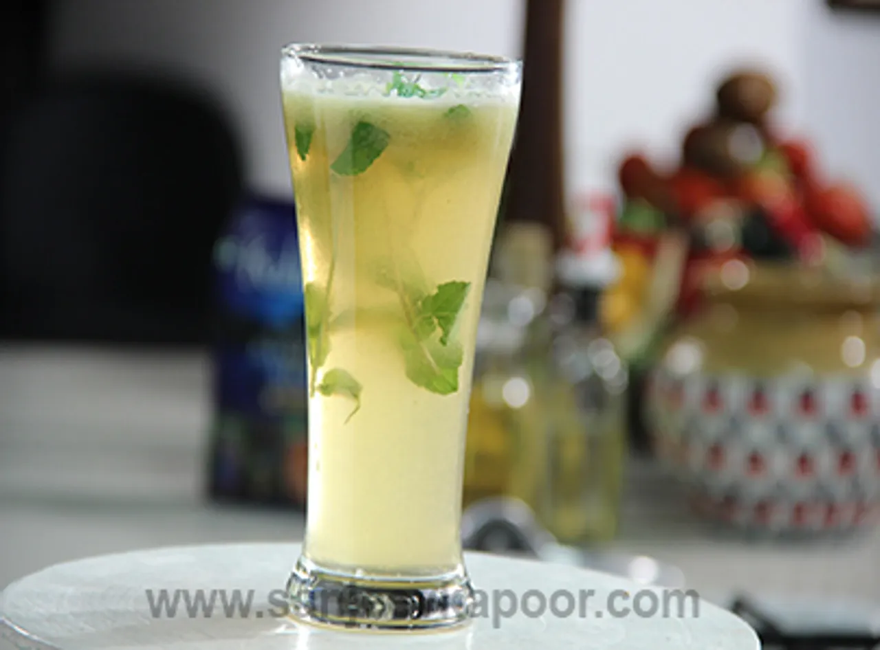 Apple Ginger Lemonade