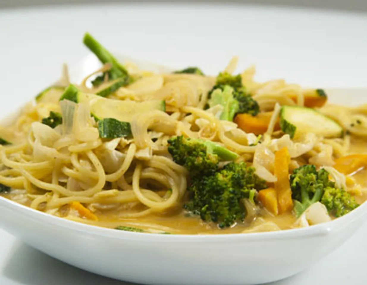Noodles And Vegetables In Coconut Sauce