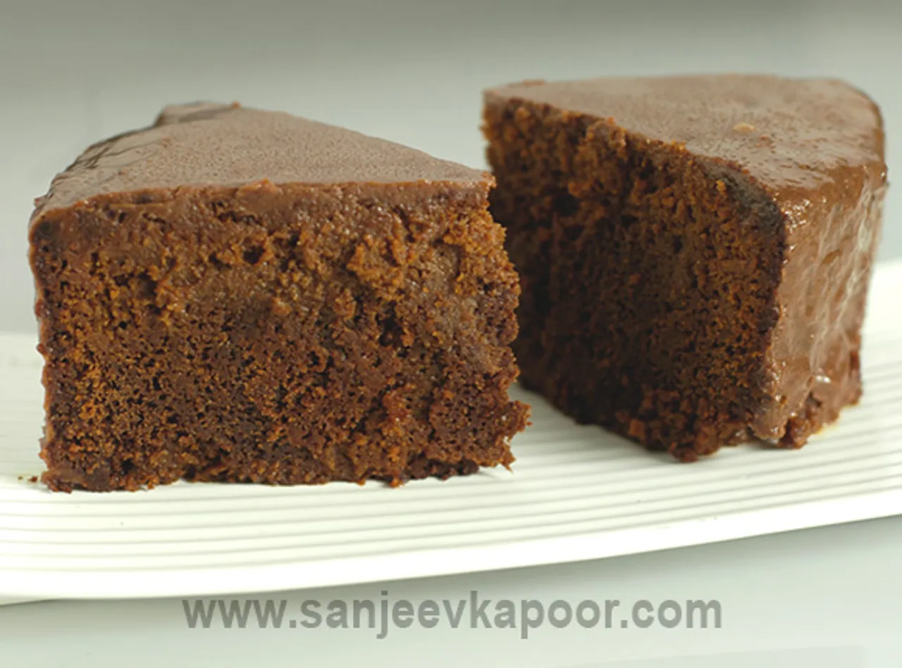 Microwave Eggless Chocolate Cake