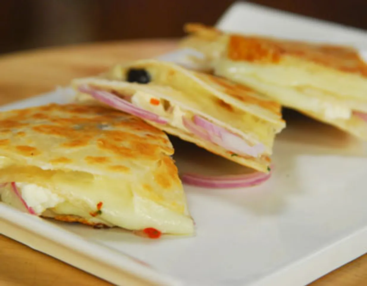 Cheese, Chilli And Olive Quesadillas