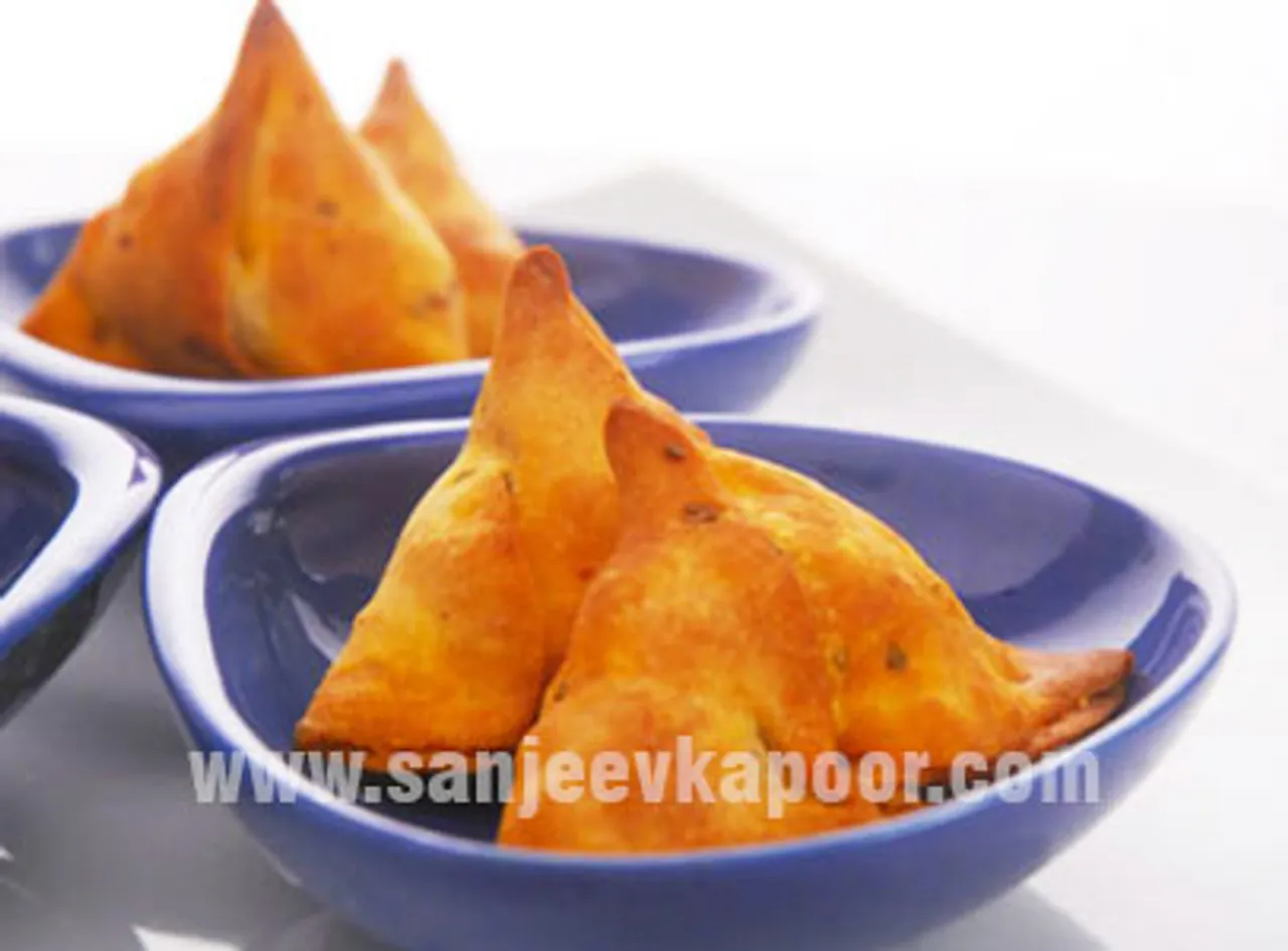 Paneer Bhurji Samosa