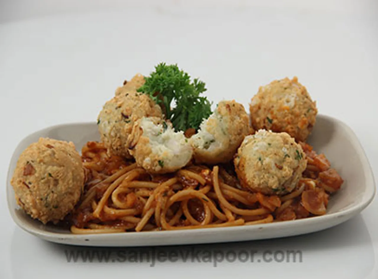 Spaghetti with Cheese Balls