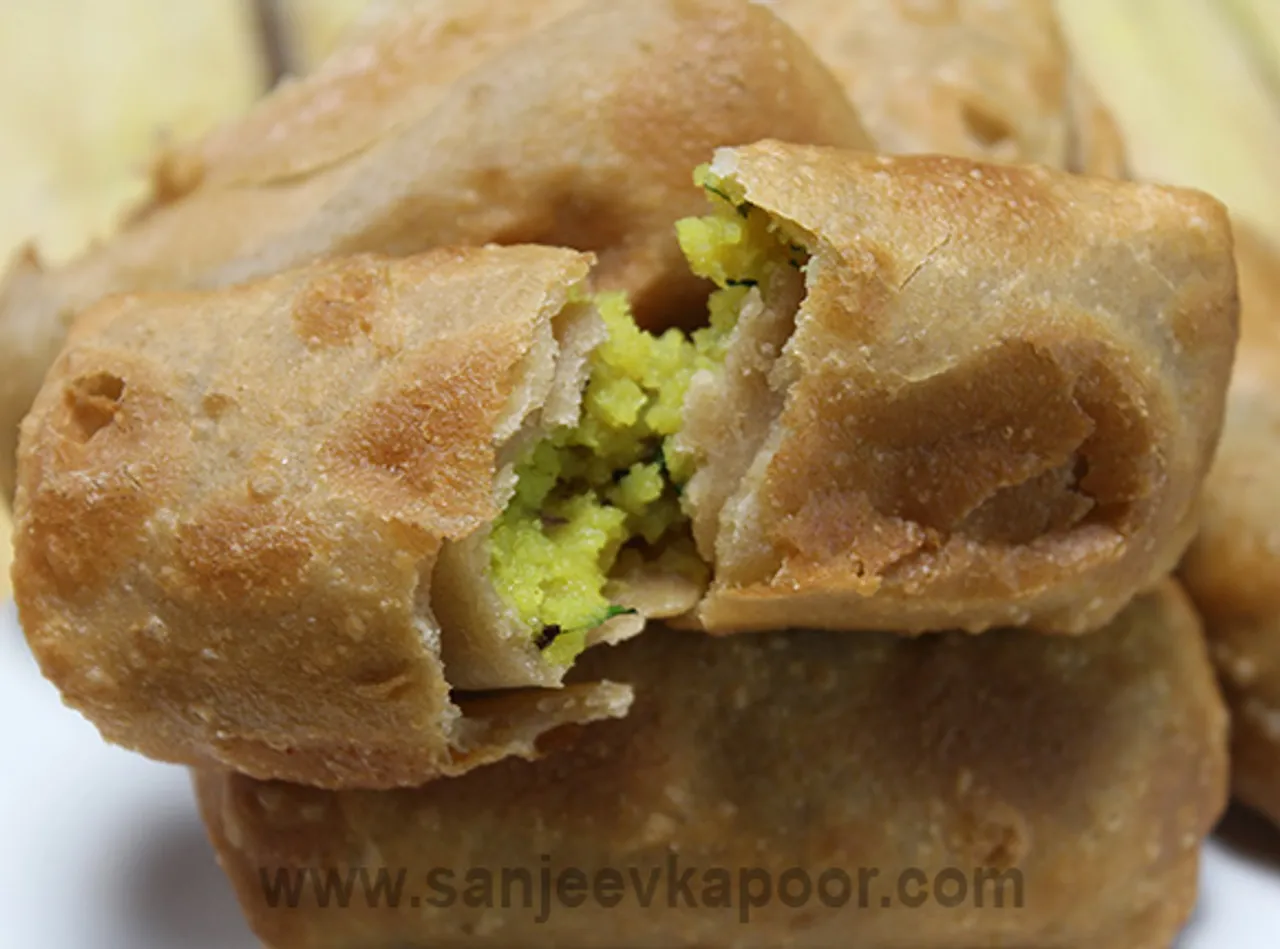 Puri Bhaji Spring Roll