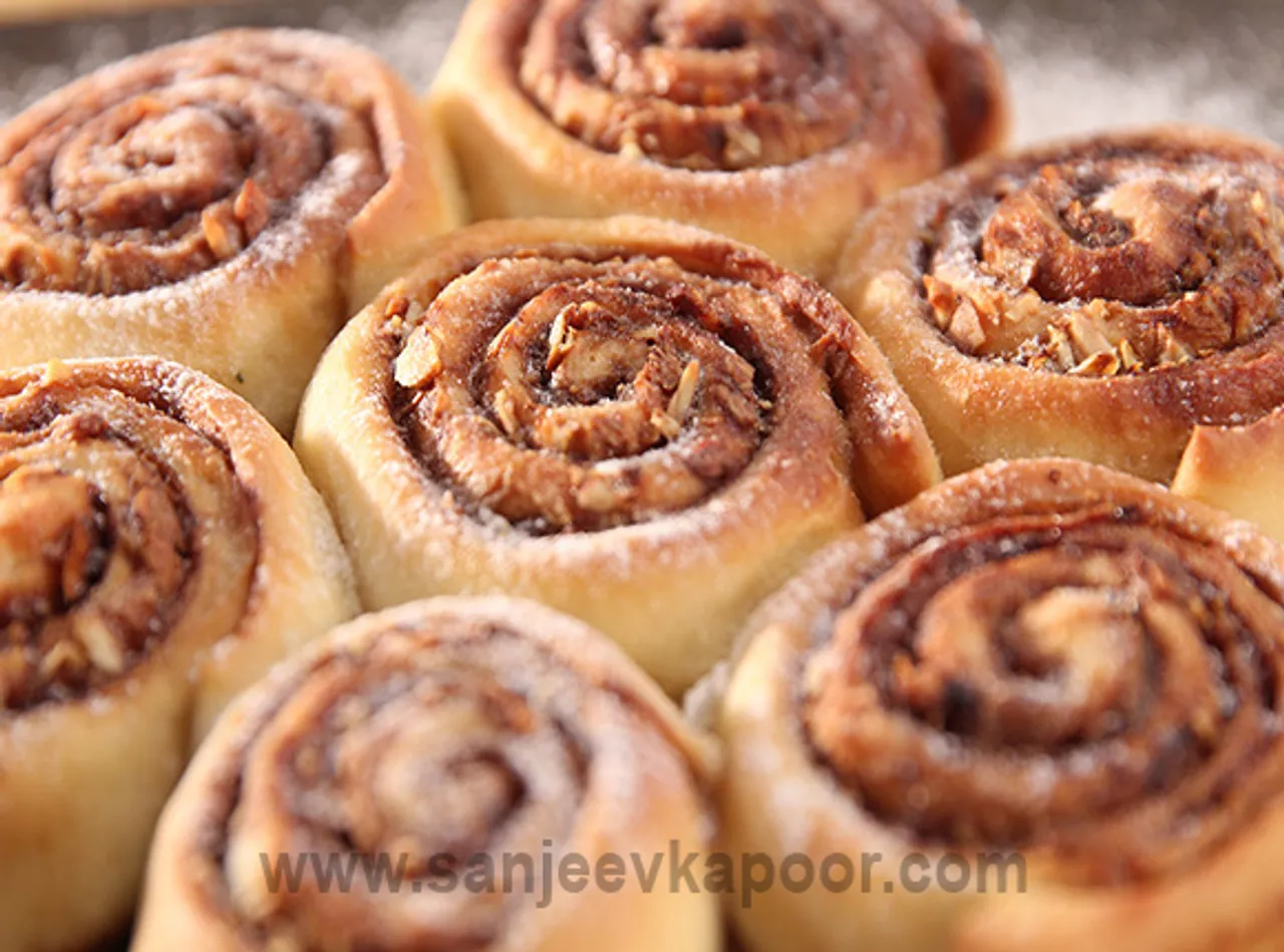 Coffee Almond Rolls