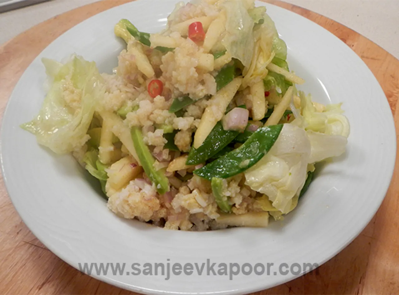 Crabmeat and Apple Salad