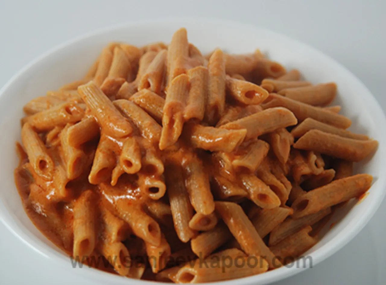 Whole Wheat Pasta With Creamy Vodka Sauce