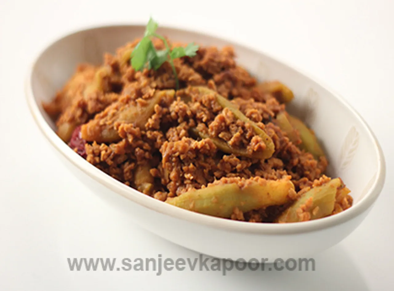 Parwal Soya Keema