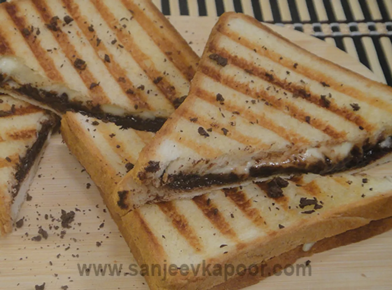 Chocolate and Cheese Sandwich