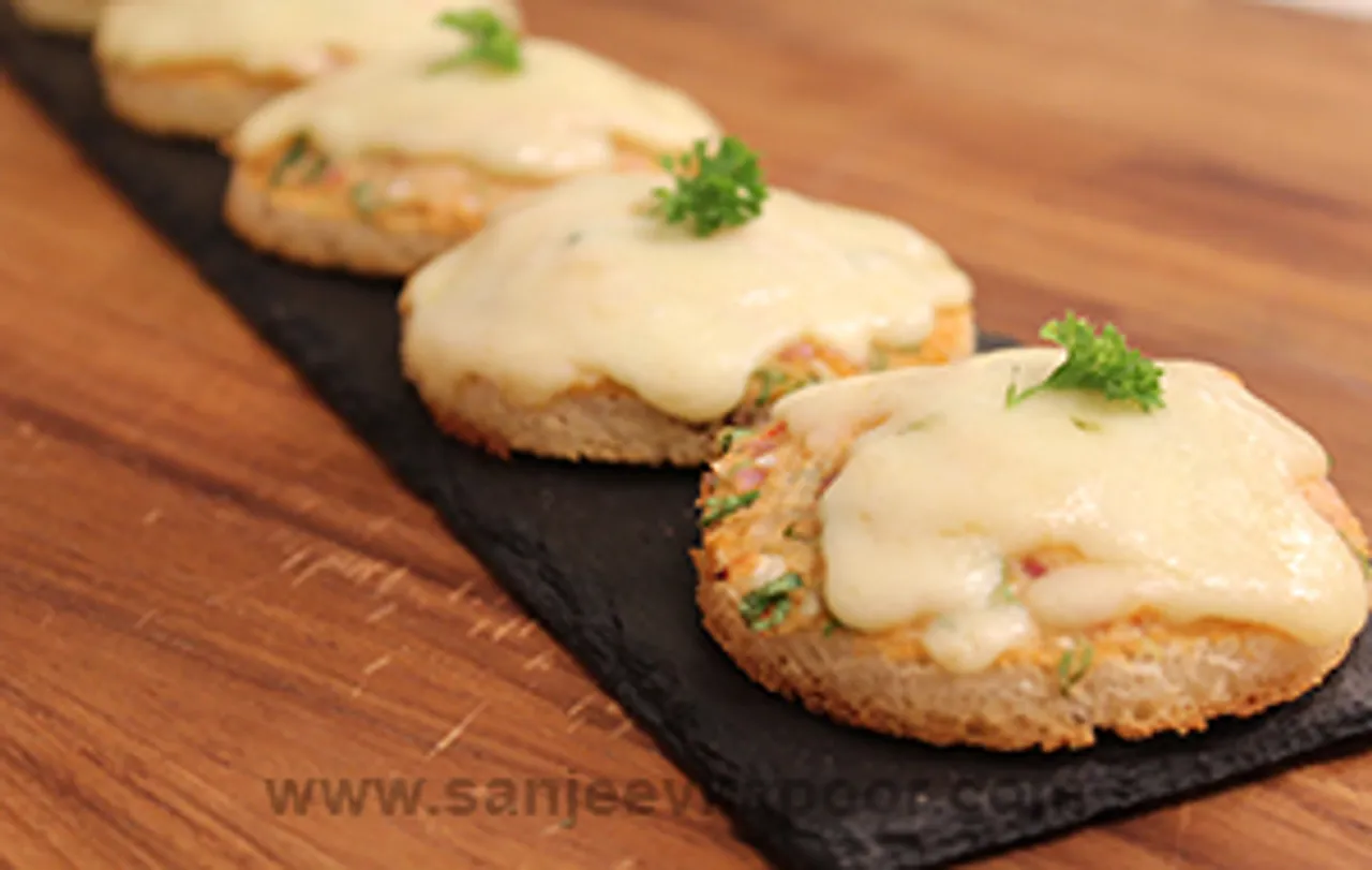 Crab Chilli Toast