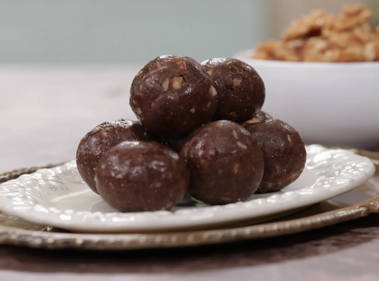 Ragi Walnut Laddoo 