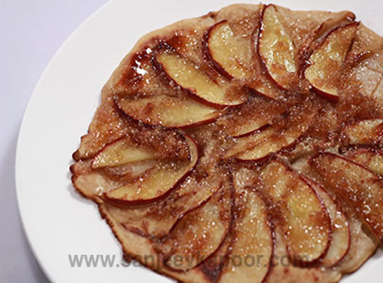 Open Apple Pancake