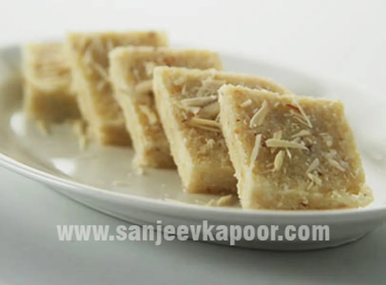 Nariyal Ki Barfi