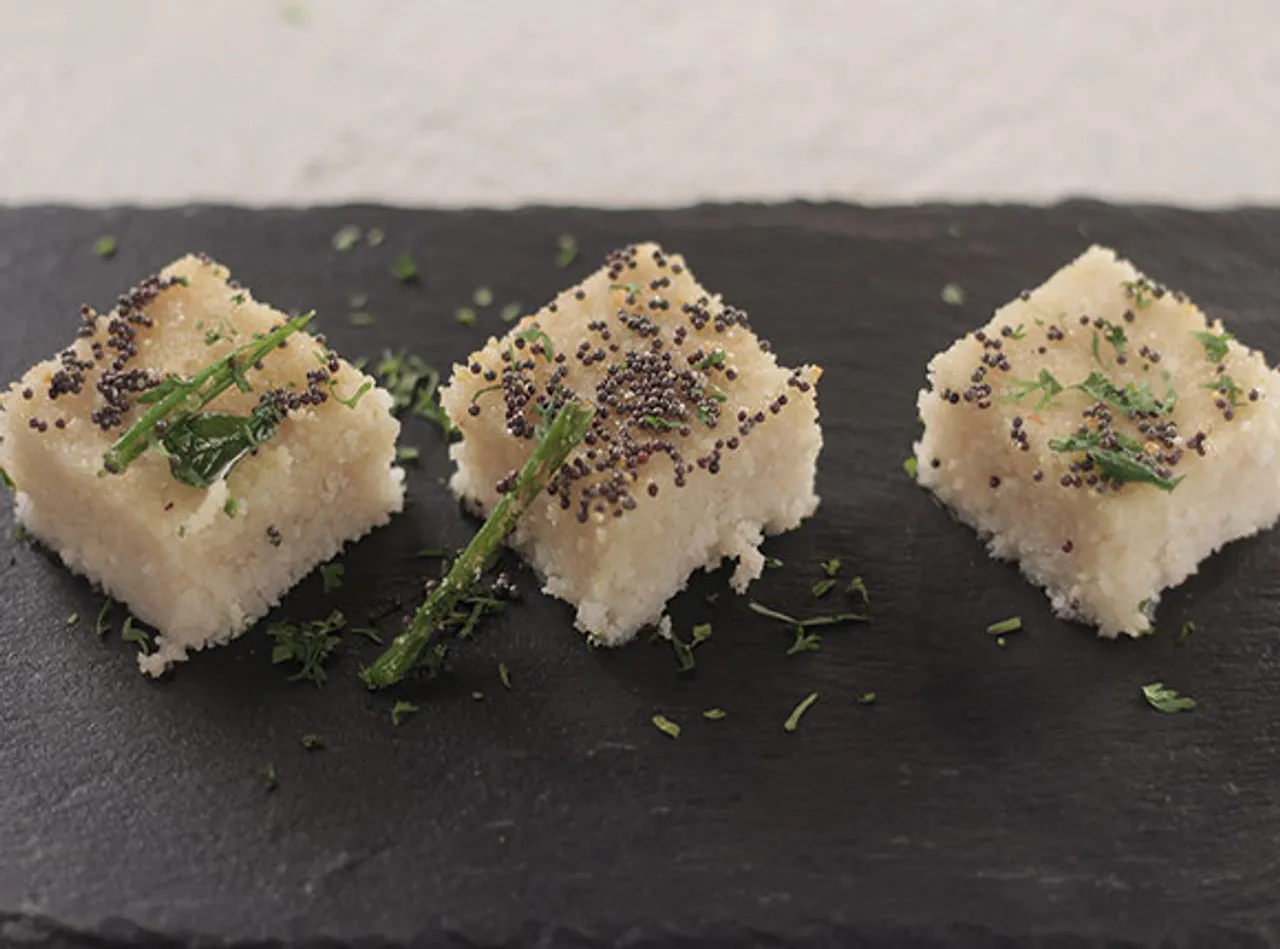 White Dhokla - SK Khazana