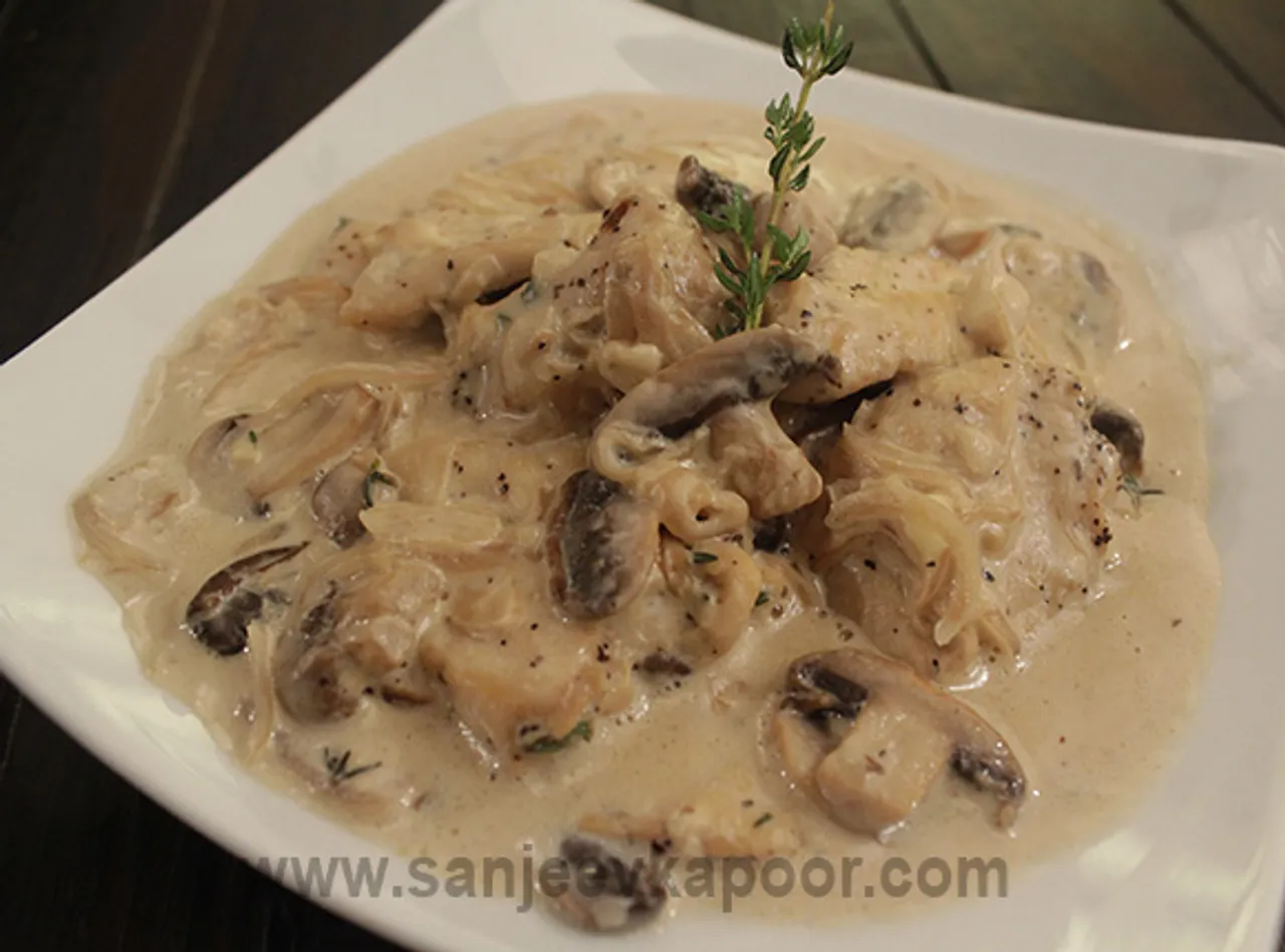 One Pot Creamy Mushroom Chicken