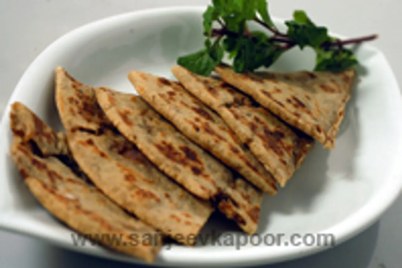 Jammu Ka Aloo Anardana Parantha