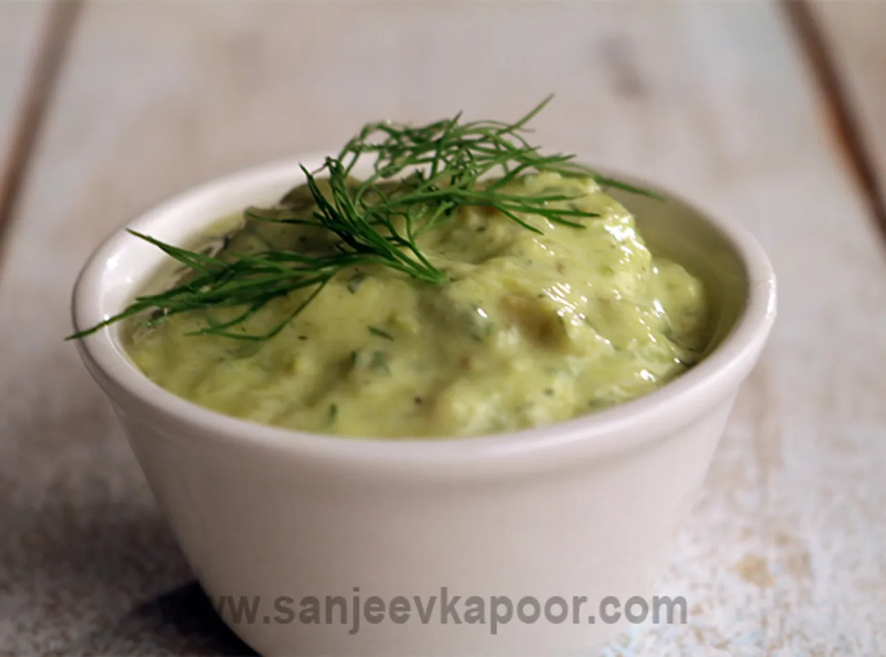 Avocado Tzatziki Sauce