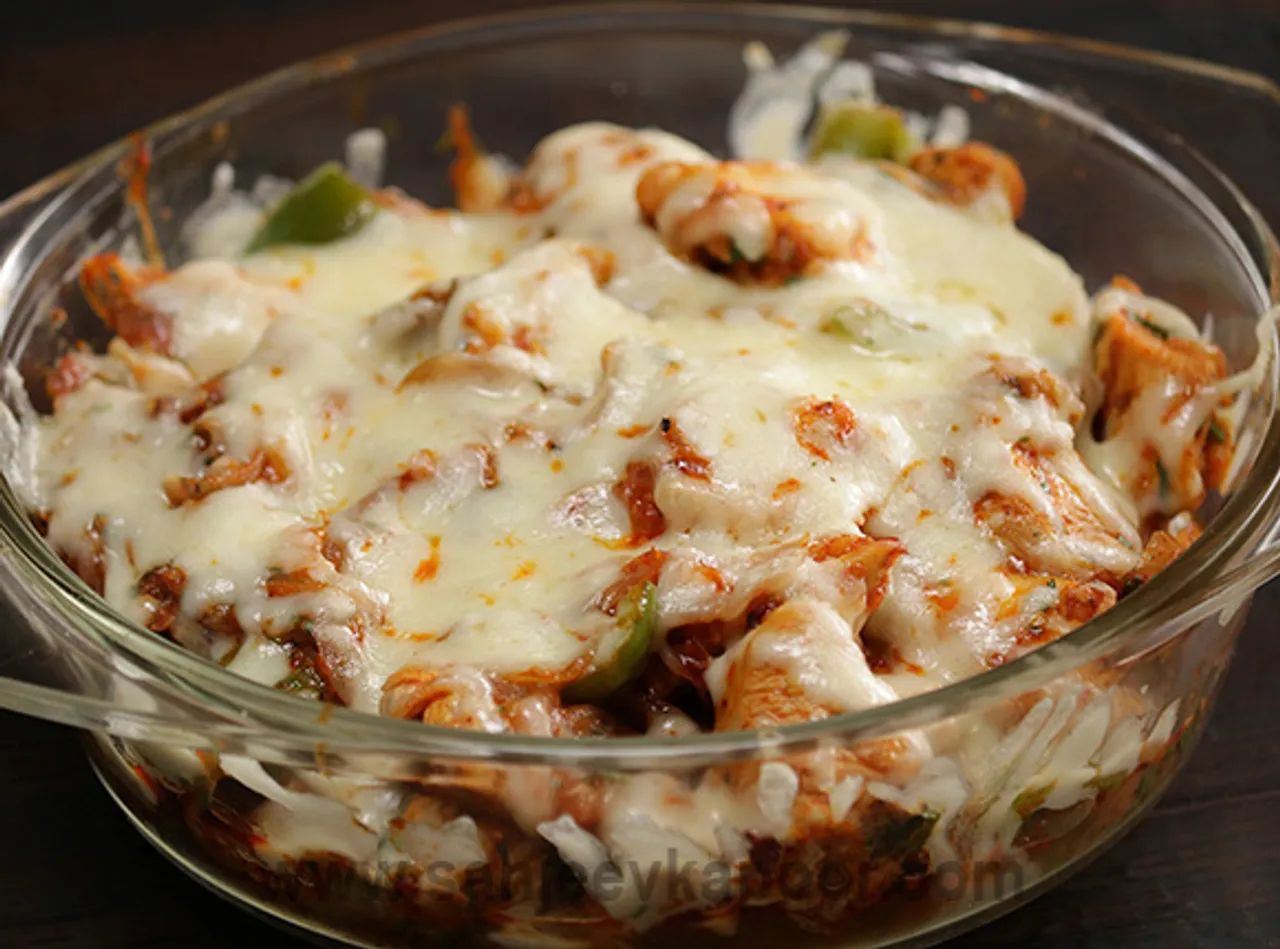 Cheesy Achari Chicken