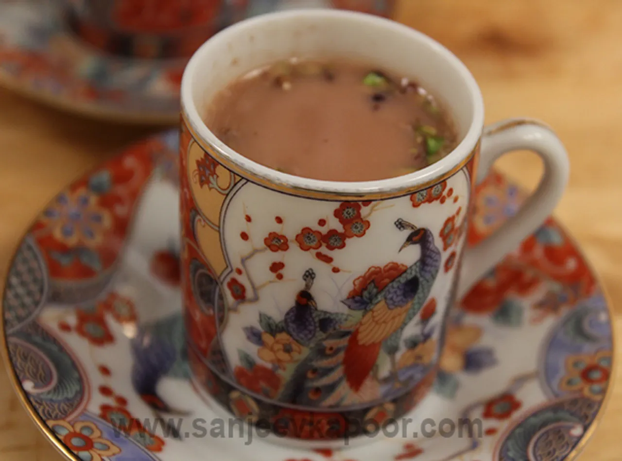 Noon Chai (Kashmiri Tea)
