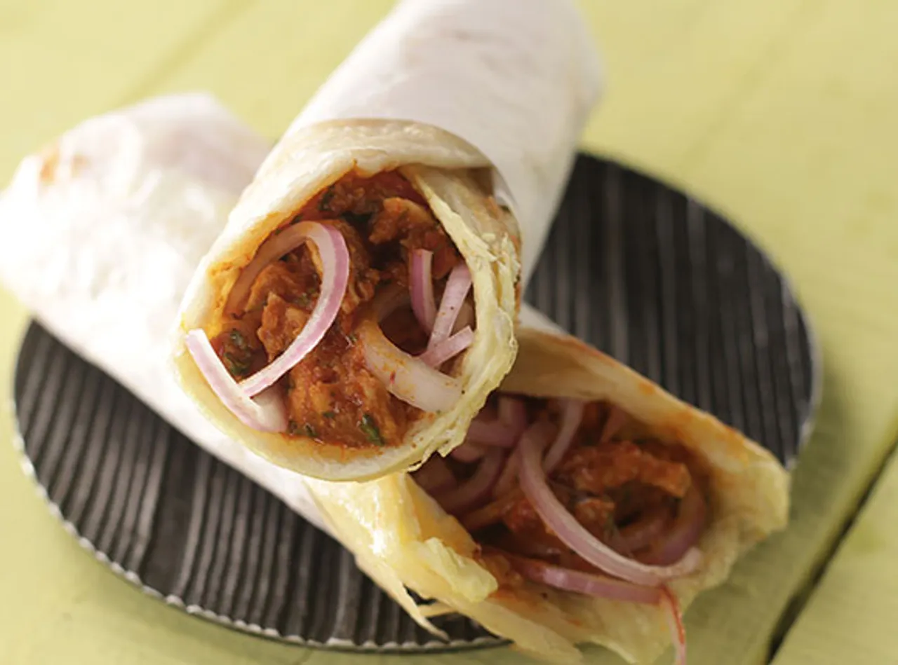 Bhuna Chicken Kathi Roll - SK Khazana