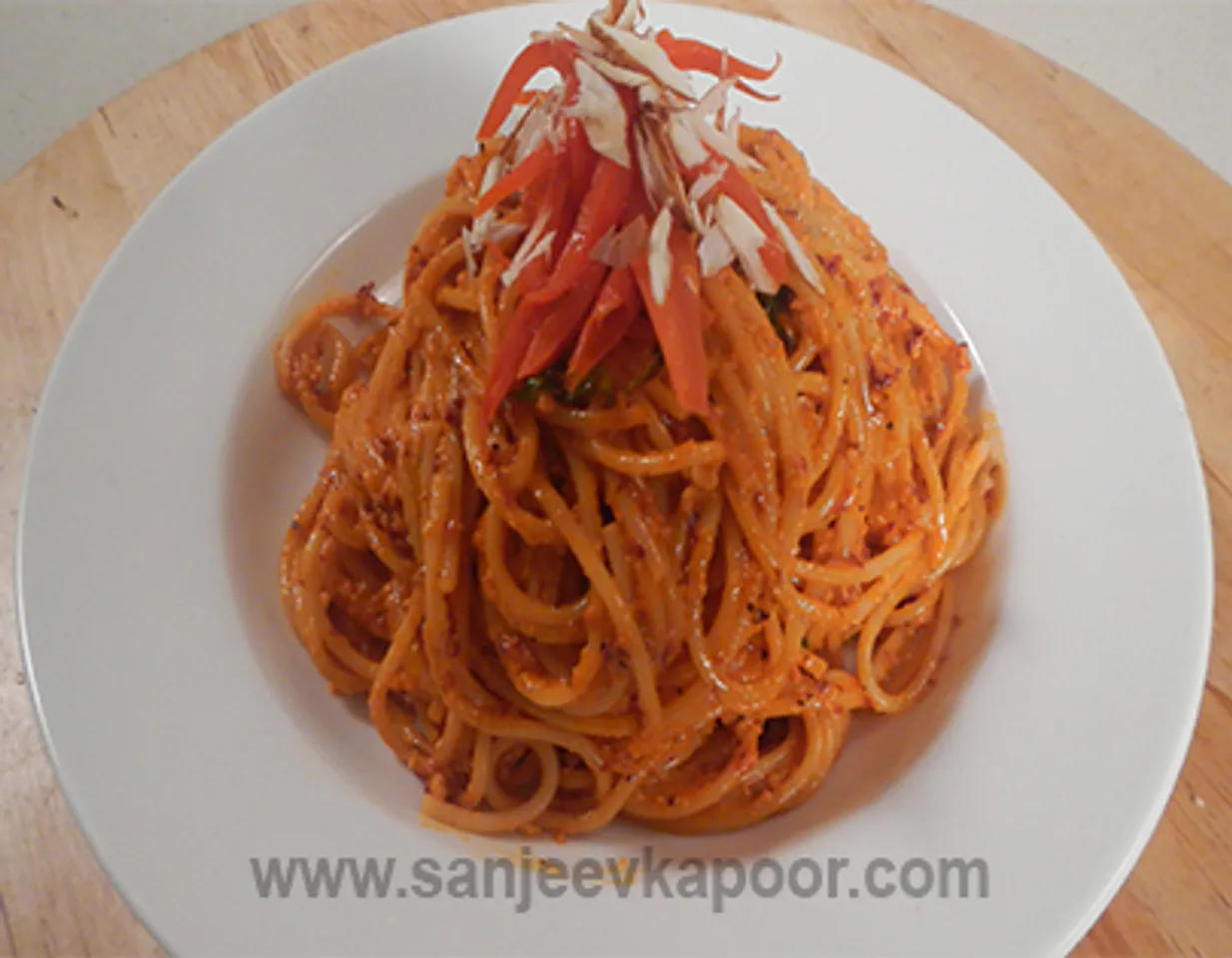 Roasted Pepper Spaghetti