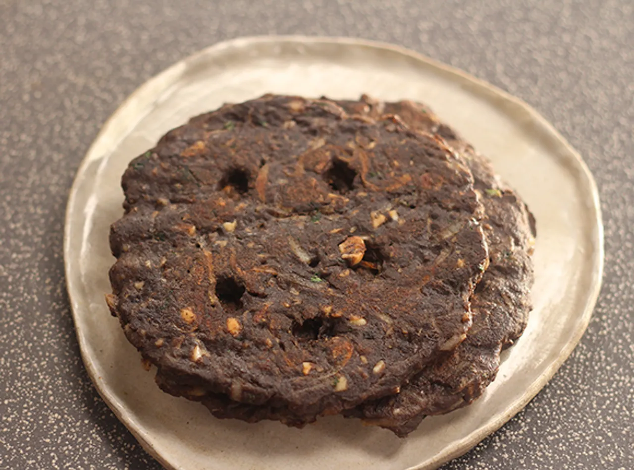 Potato Thalipeeth - SK Khazana