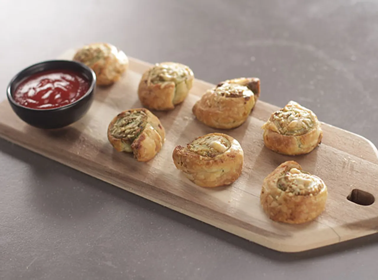 Almond Pesto Puffs