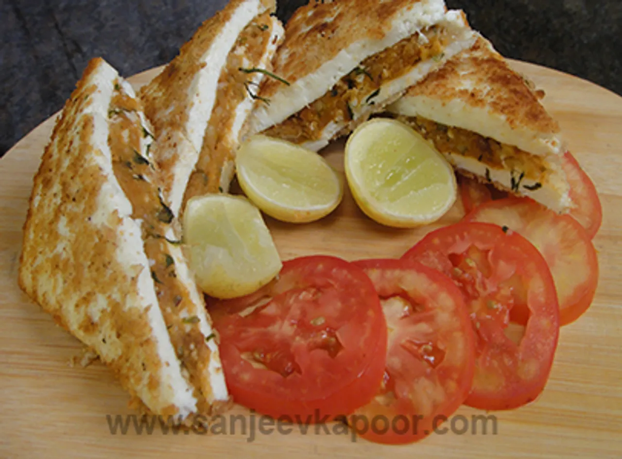 Paneer Sandwich Kabab