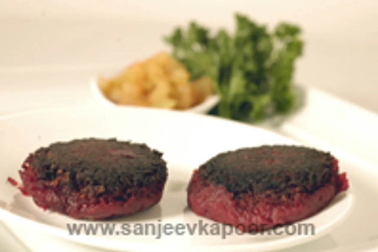 Amla Aur Beetroot Ki Tikki