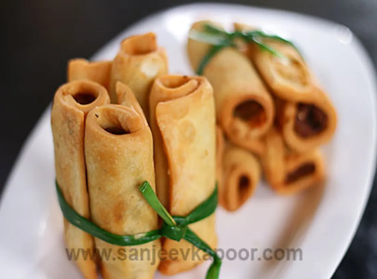 Special Chicken Sausage Samose