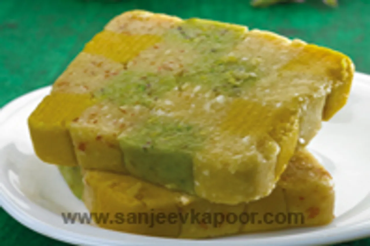 Kaju Pista Badam Kesar Burfi