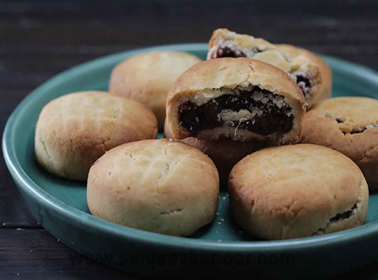 Date Filled Cookies