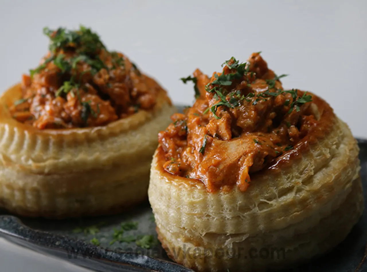 Chicken Tikka Puff Cups