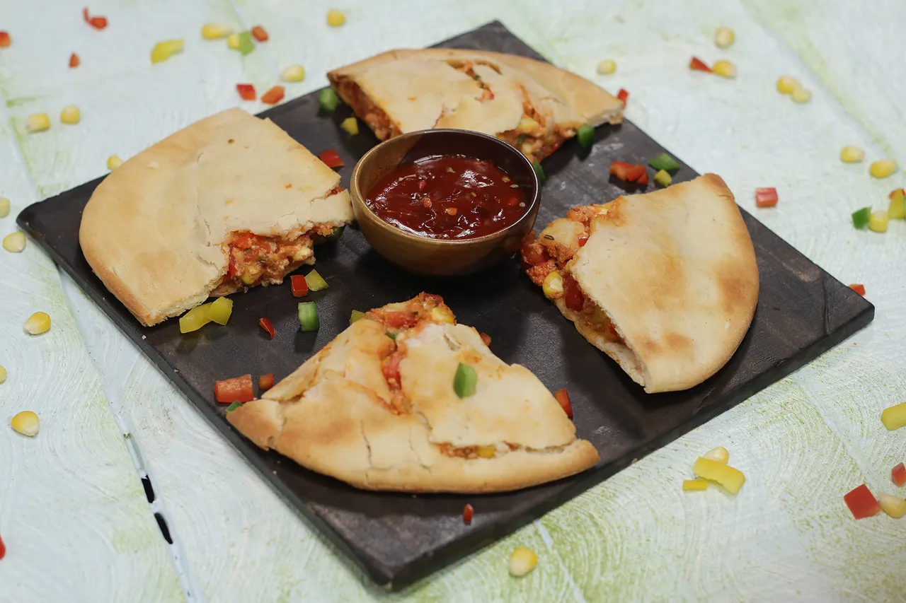 Pizza Pockets