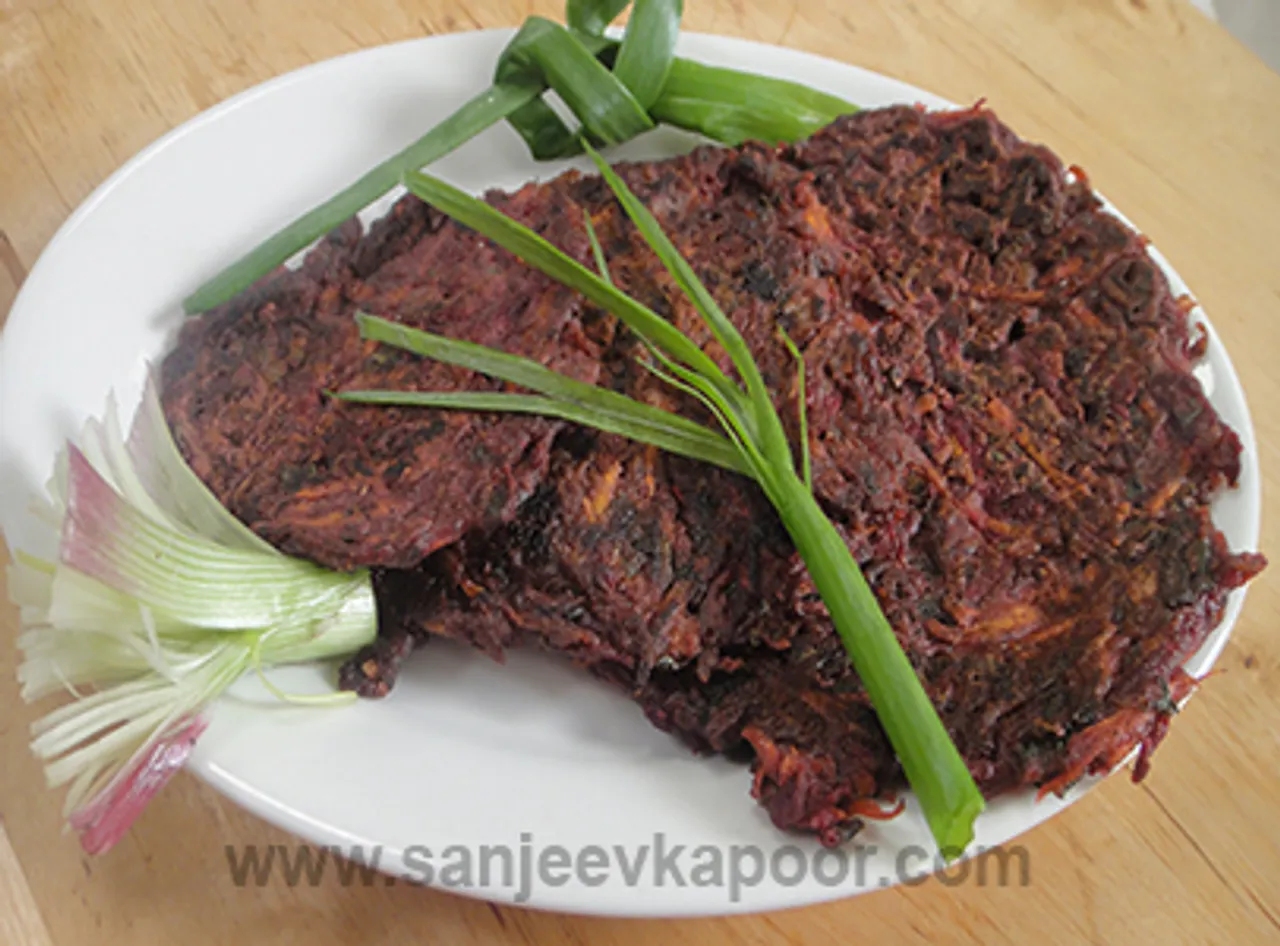 Carrot and Beetroot Cheela