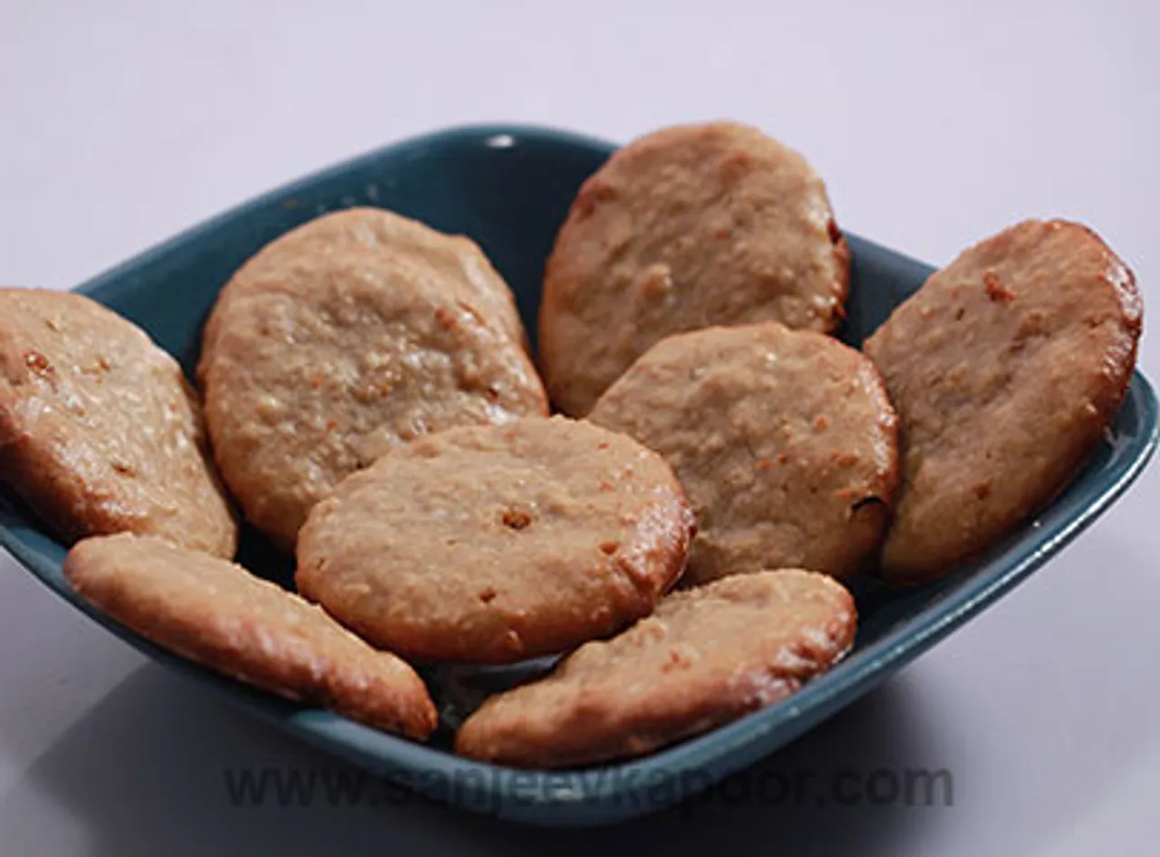 Oatmeal Jaggery Cookies