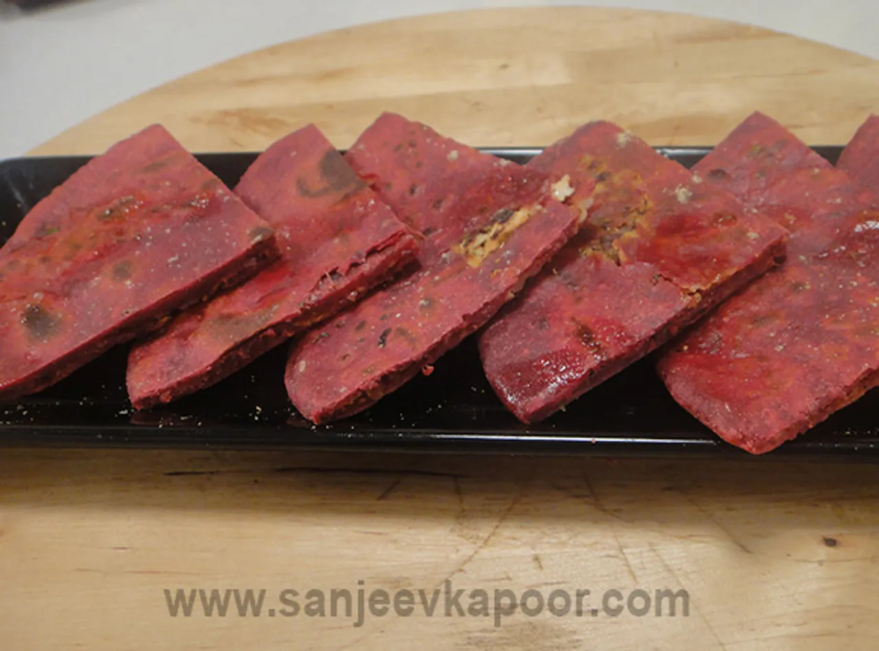 Paneer Beetroot Parantha