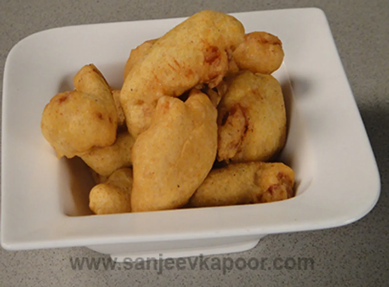 Chicken Dal Pakoda