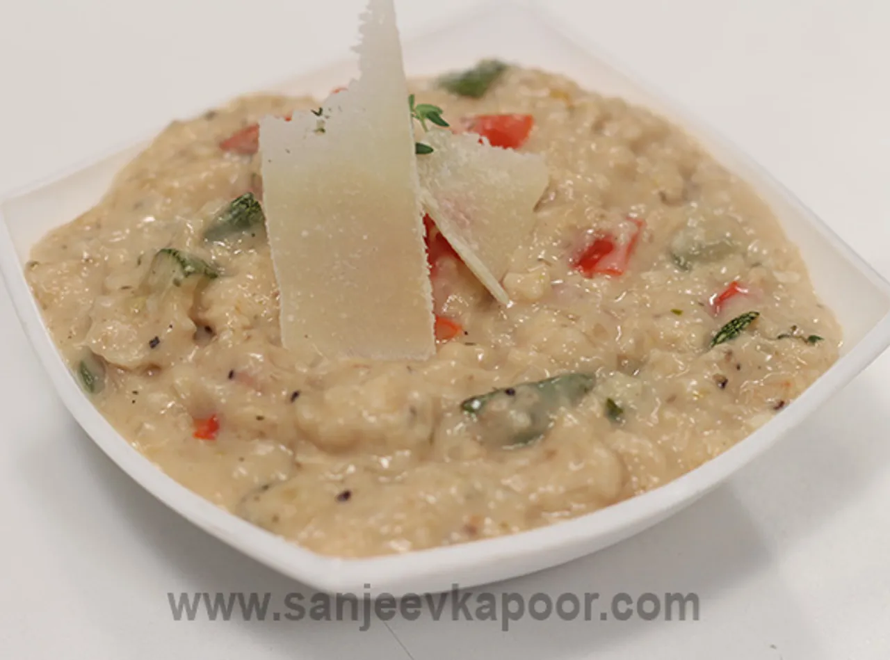 Oats and Grilled Vegetable Porridge