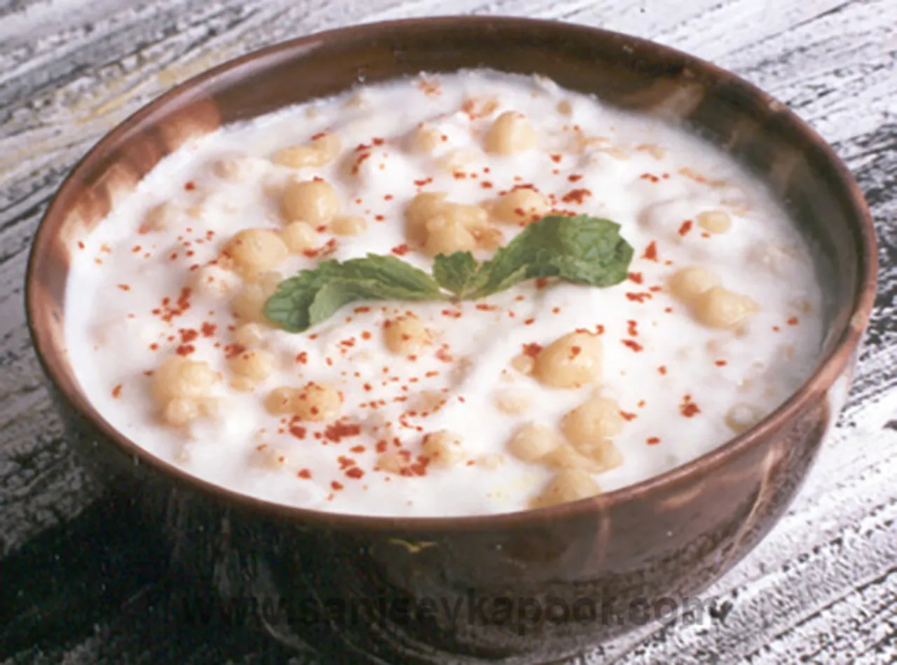 Boondi Raita