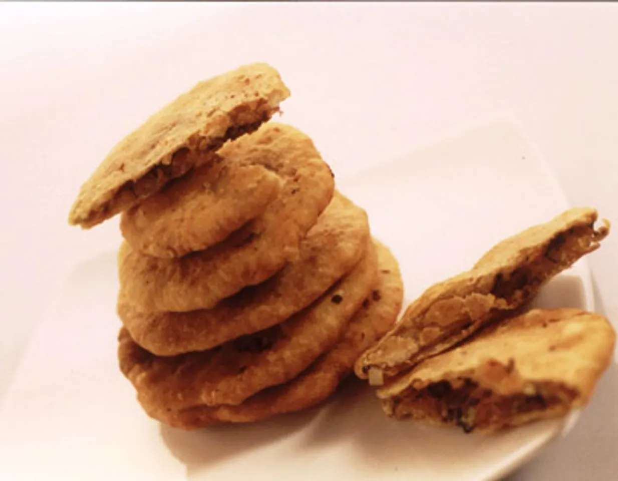 Masala Cheese Kachori