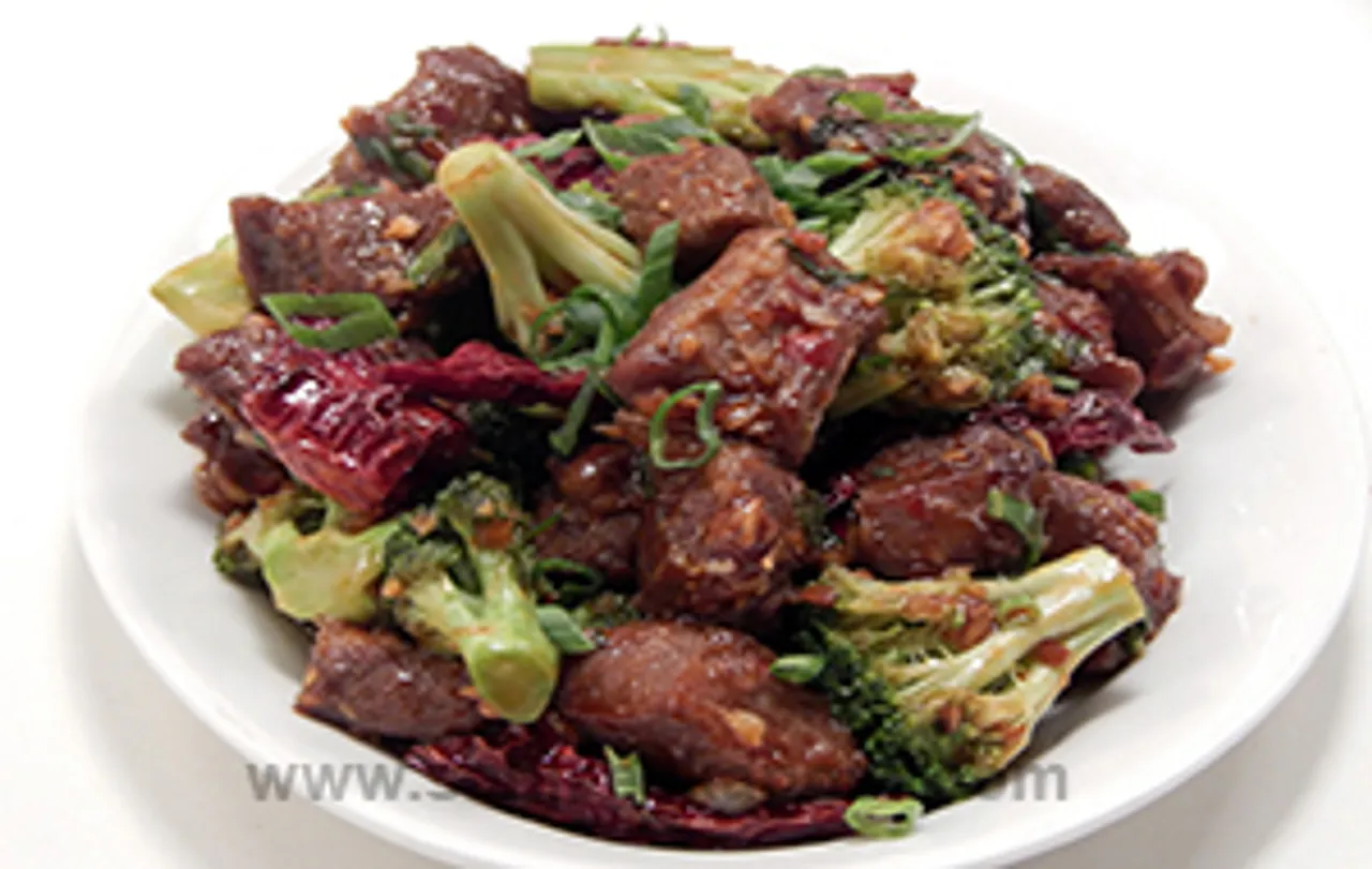 Stir Fried Lamb with Broccoli