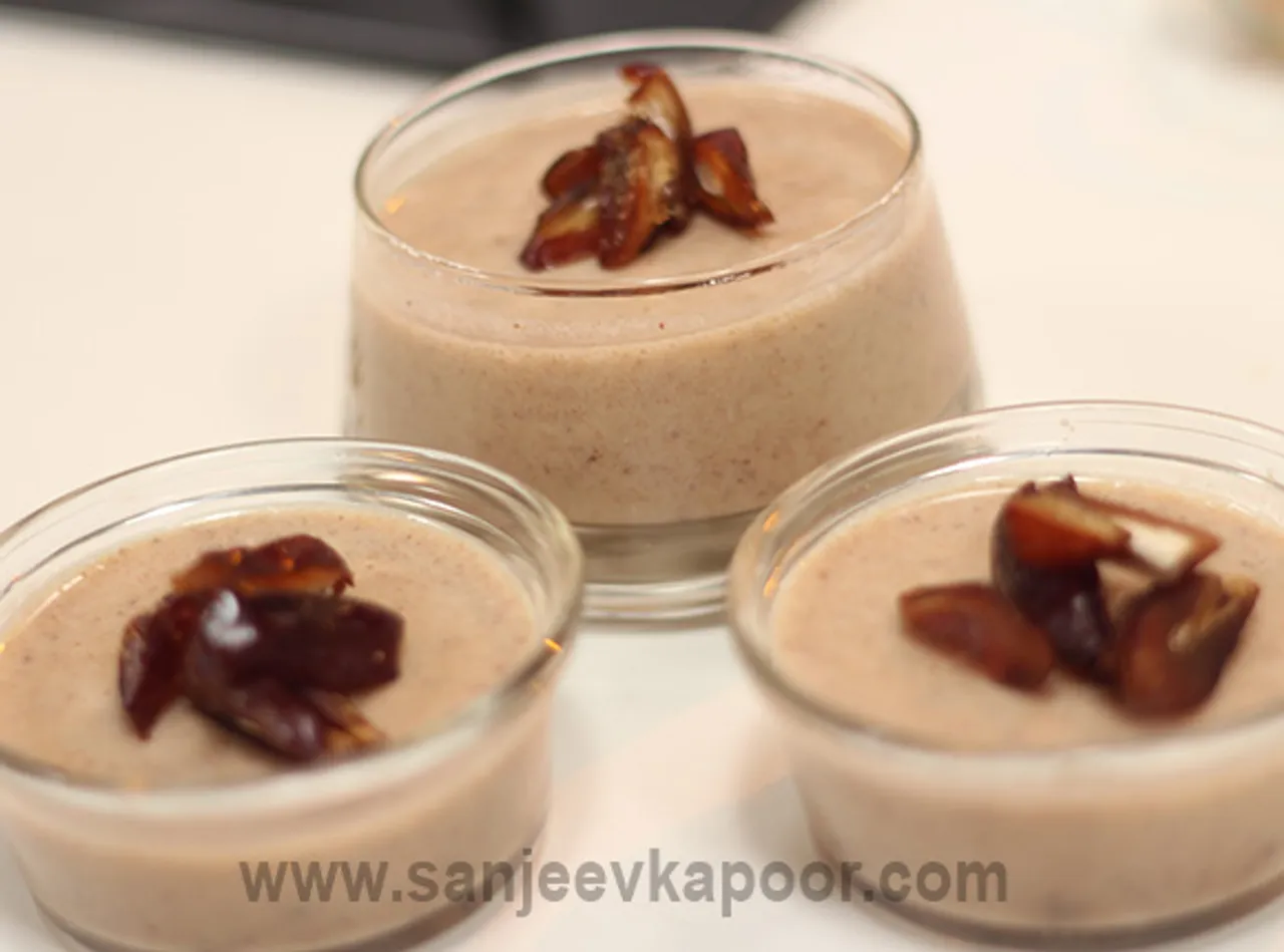 Date Pannacotta