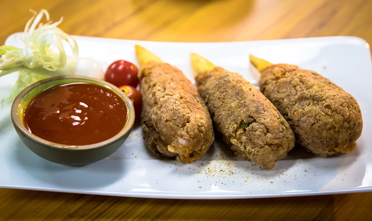 Babycorn Paneer Drumsticks 