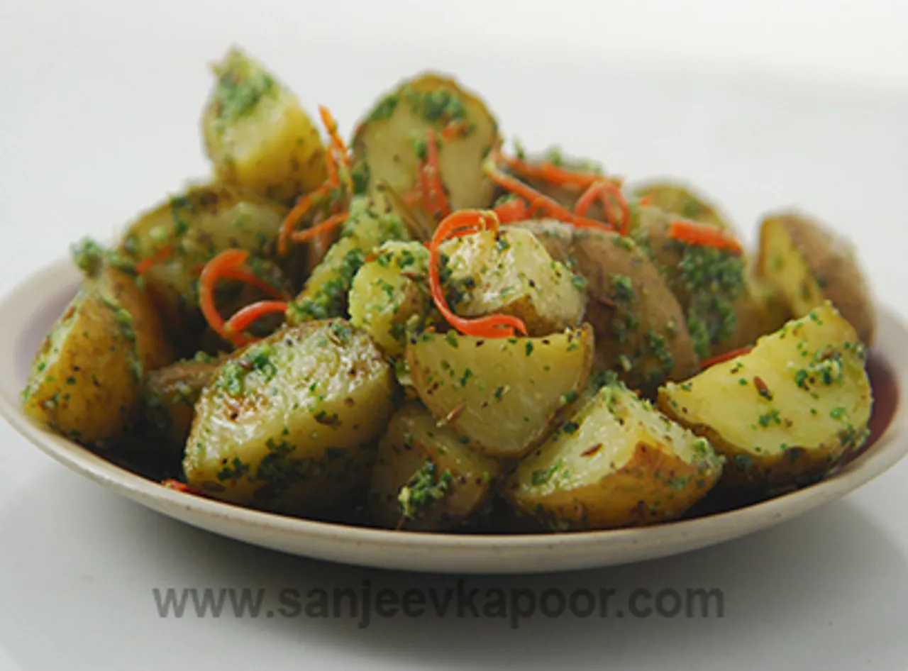 Roasted Potatoes Salad with Pesto