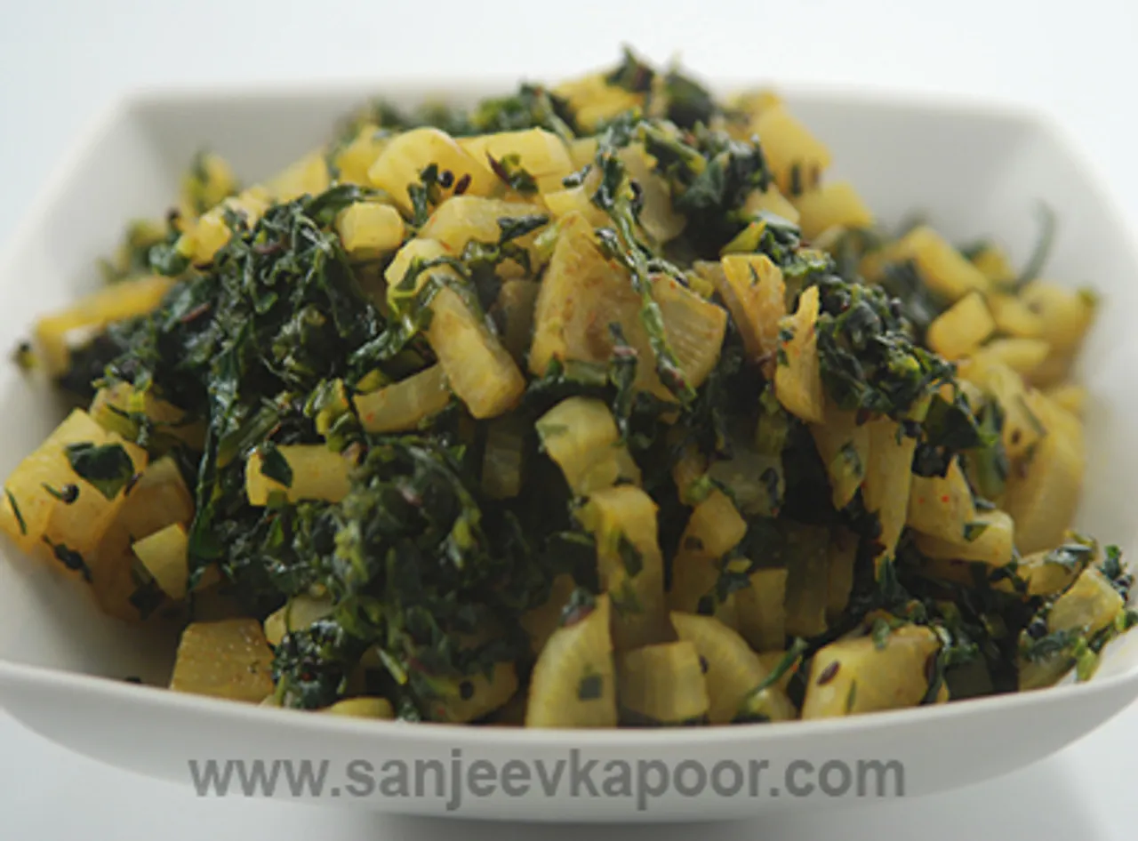 Mooli Ka Saag