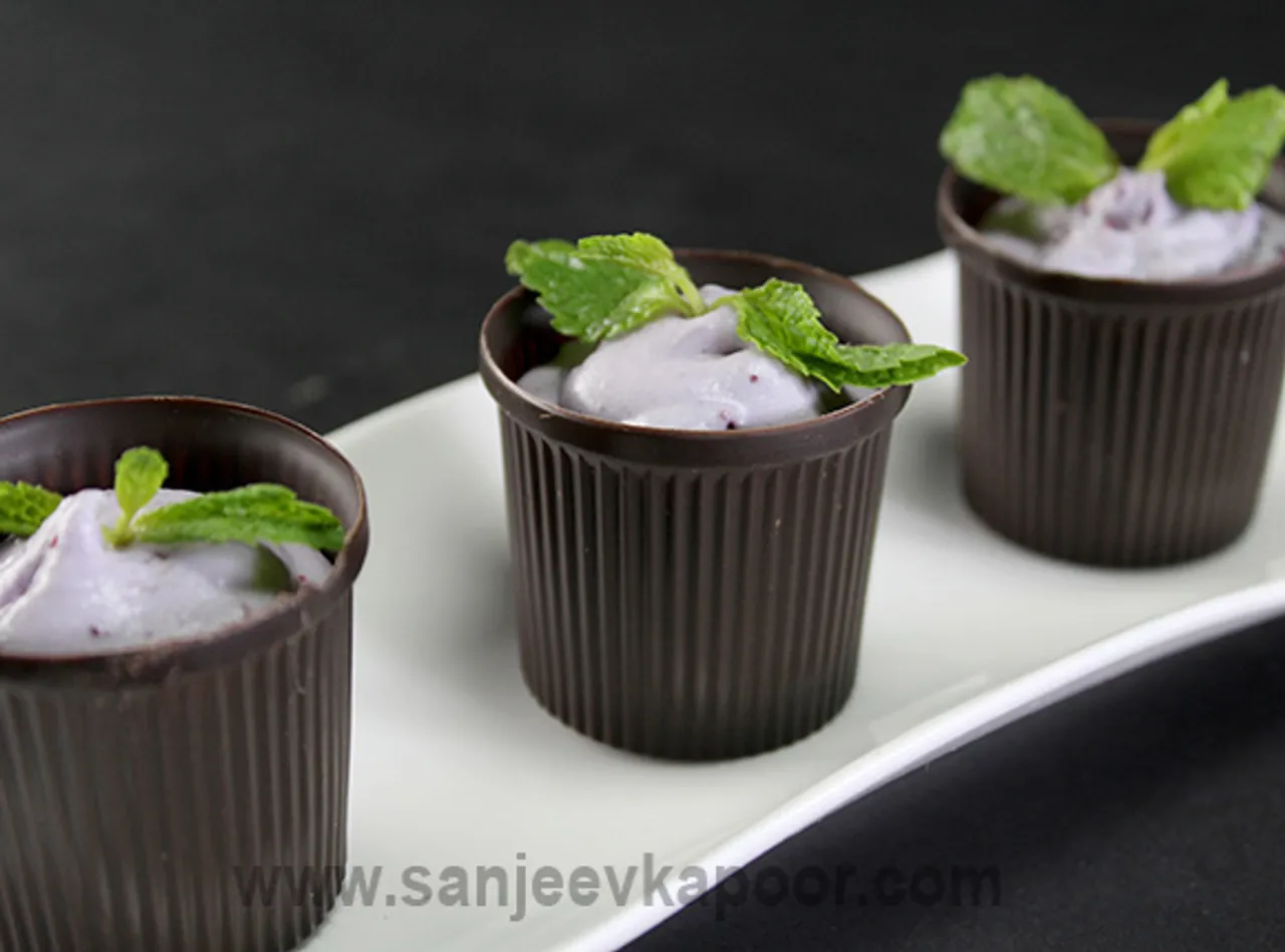 Blueberry Mousse Cups