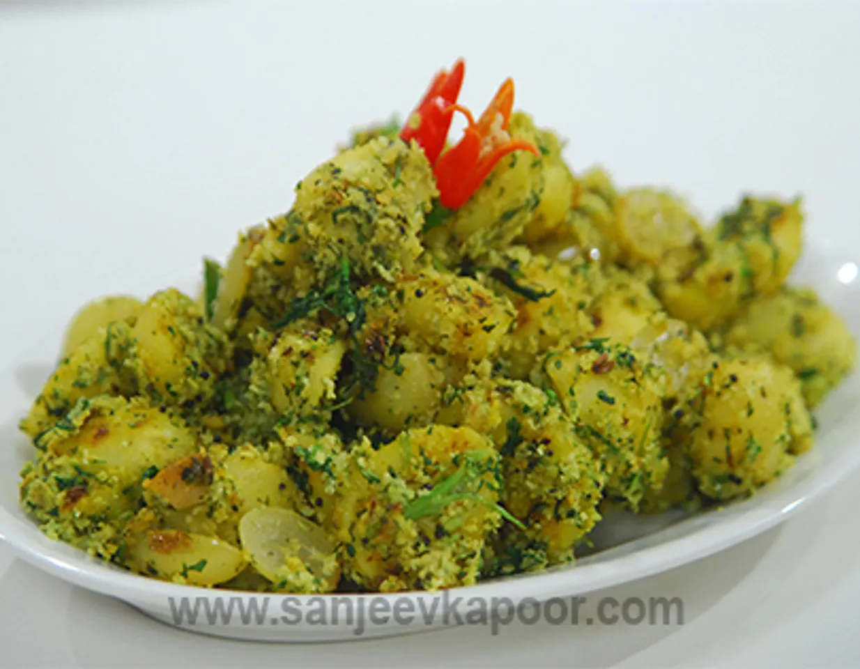 Aloo Angoor