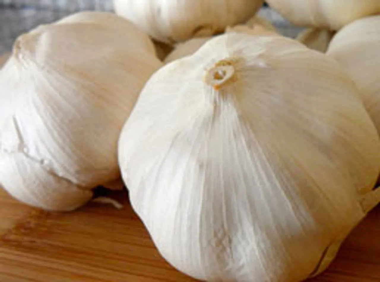 Controlling the strength of garlic